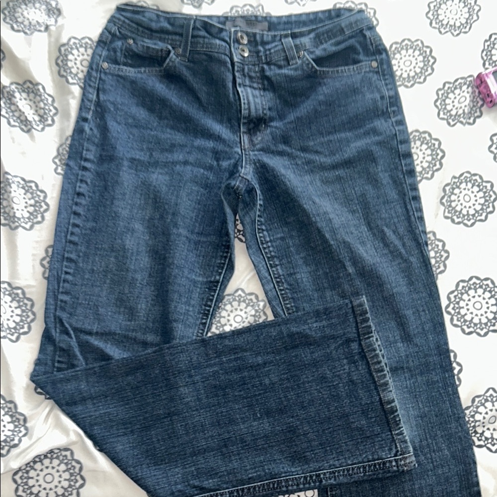 nine west jeans. size 10/29.